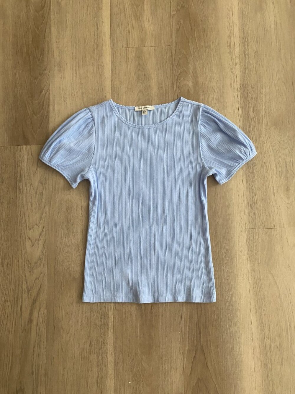 Free Assembly Ribbed Puff Sleeve Top XS Light Blue Fitted Feminine